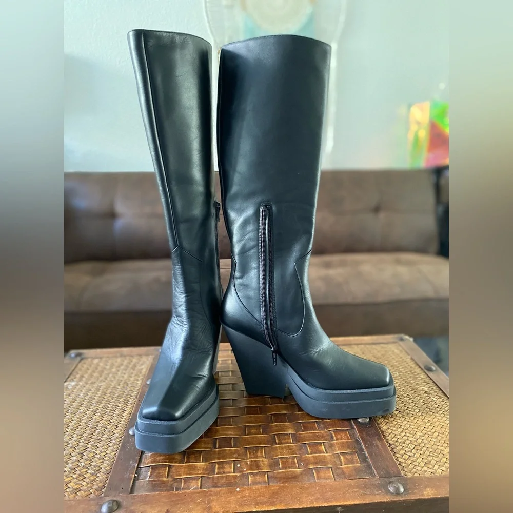 Gua Borghini Leather Platform Knee-High Boots - Picture 2 of 12